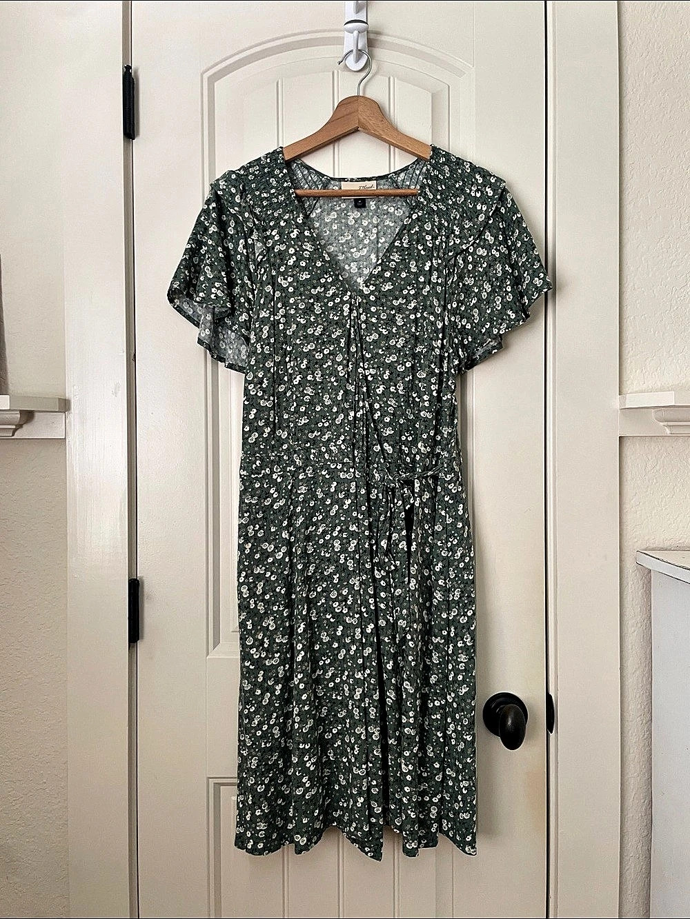 Universal Thread Green Floral Ditsy Wrap Dress with Flutter Sleeves
